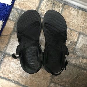 Black chacos
